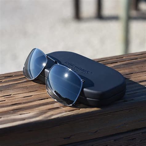 cocoon clip on polarized sunglasses.